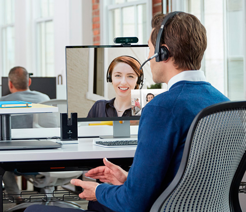 webcam-profesional-logitech-brio-videoconferencias